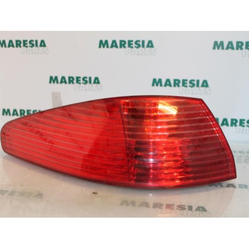 Peugeot - 607 - Taillight, left