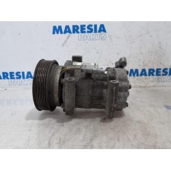 Renault - Clio - Air conditioning pump