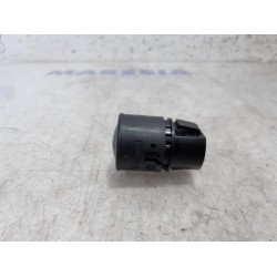 Renault - Clio - Start/stop switch