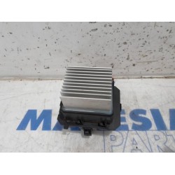 Renault - Clio - Heater resistor