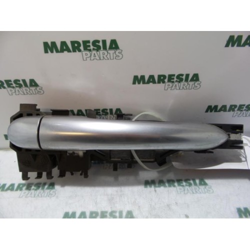Renault - Grand Scenic - Front door handle 4-door, right