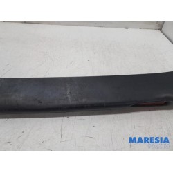 Renault - Master - Rear bumper component, central