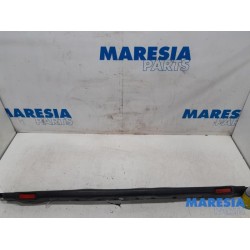 Renault - Master - Rear bumper component, central
