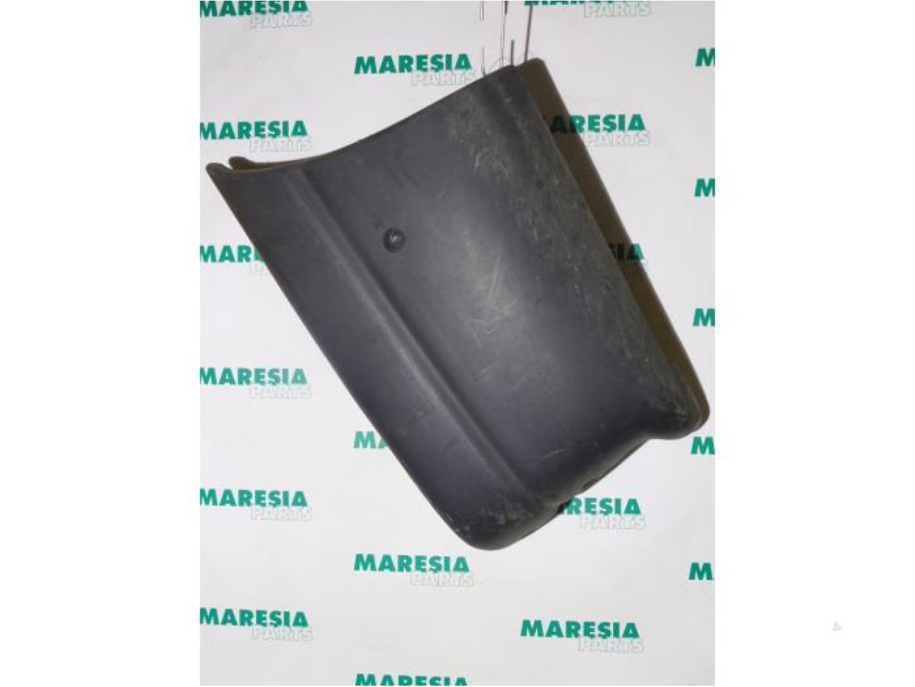 Renault - Master - Rear bumper component, right