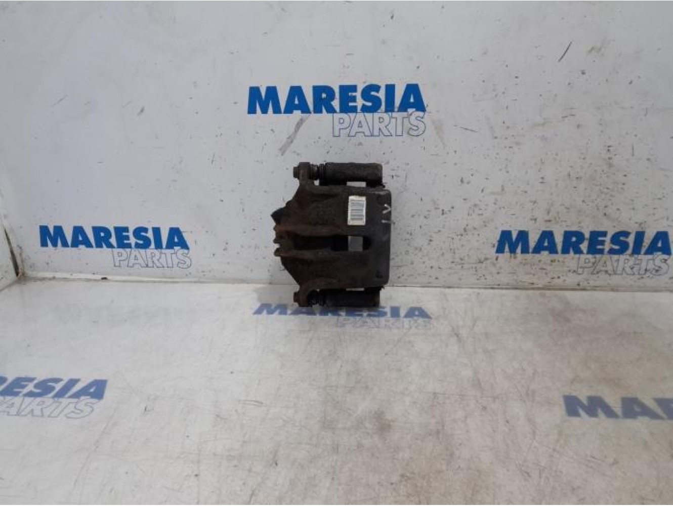 Citroen - DS3 - Front brake calliper, left