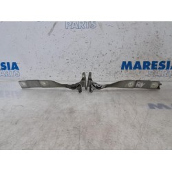 Citroen - DS3 - Bonnet Hinge