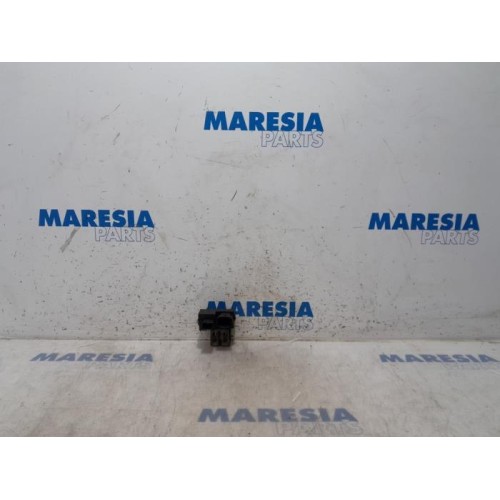 Peugeot - Partner - Cooling fan resistor