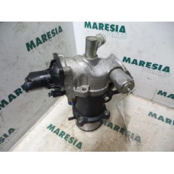 Citroen - Xantia - Boîtier de filtre carburant