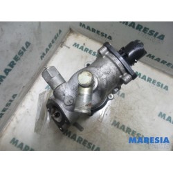 Citroen - Xantia - Boîtier de filtre carburant