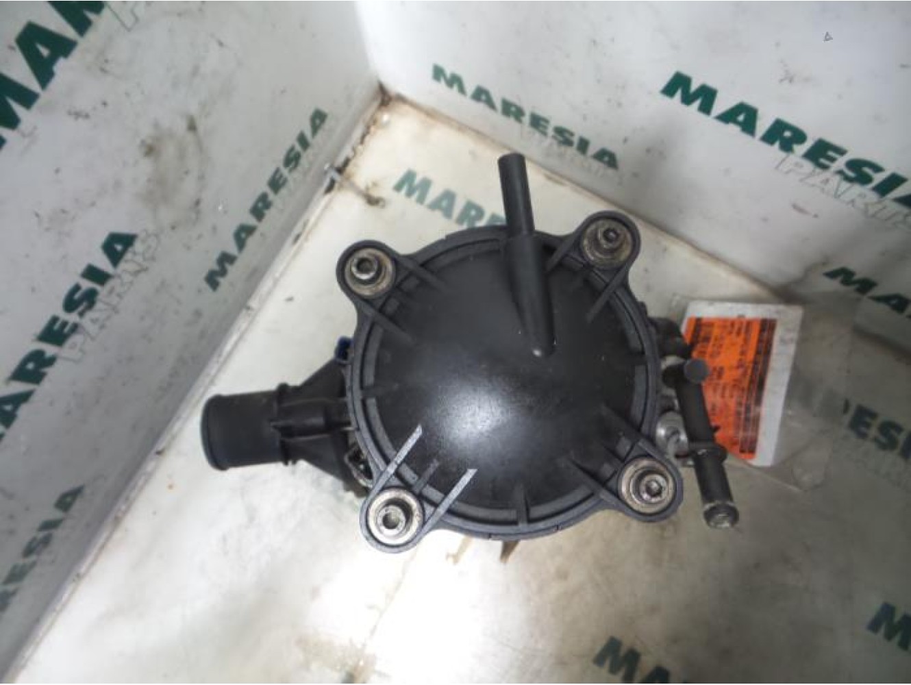 Citroen - Xantia - Boîtier de filtre carburant