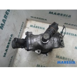 Citroen - Xantia - Boîtier de filtre carburant