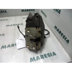 Renault - Megane - Door lock mechanism 4-door, front left