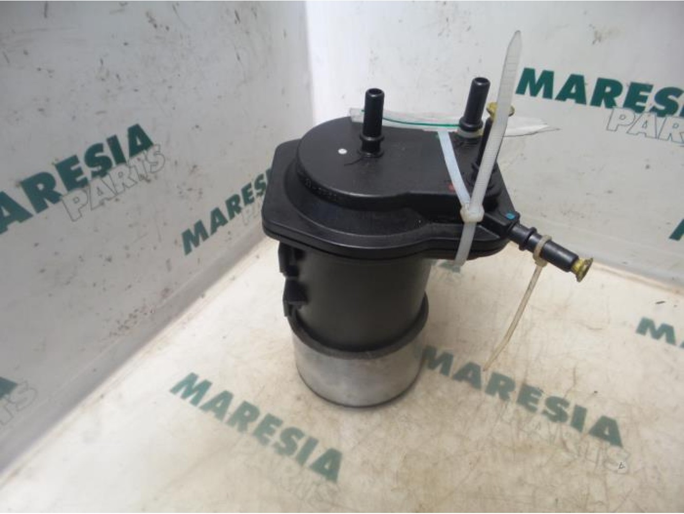 Renault - Kangoo - Fuel filter housing