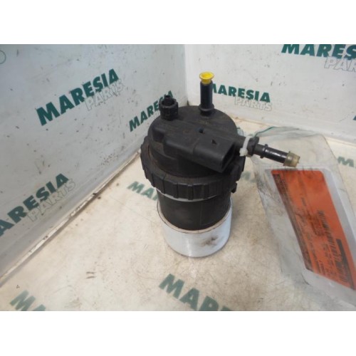 Renault - Clio - Fuel filter housing