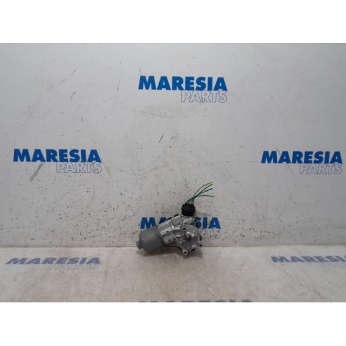 Peugeot - Partner - Front wiper motor