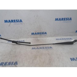 Peugeot - Partner - Front wiper arm
