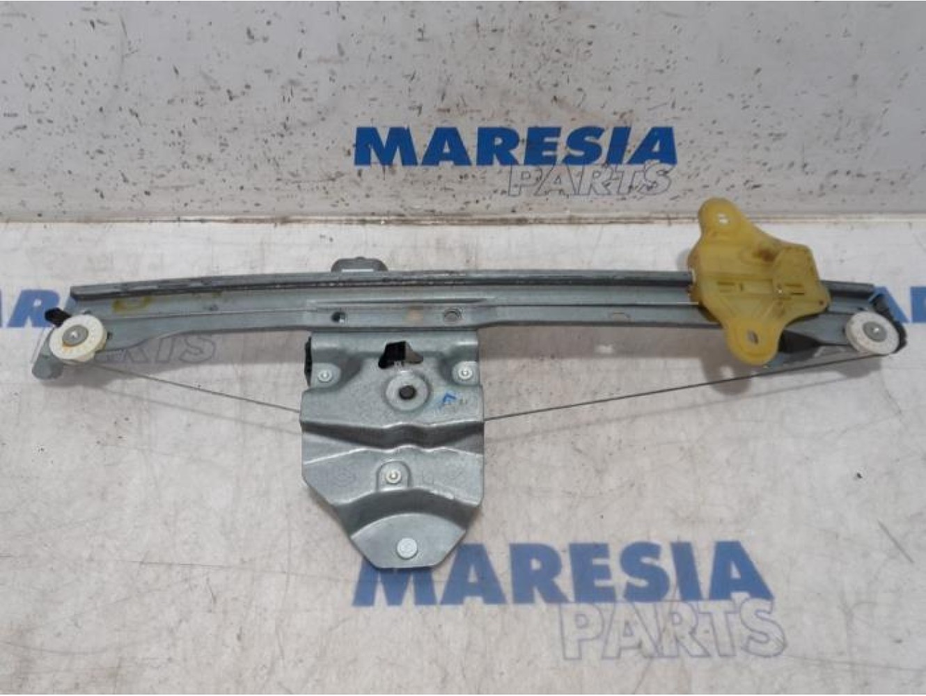 Renault - Clio - Window mechanism 4-door, front left