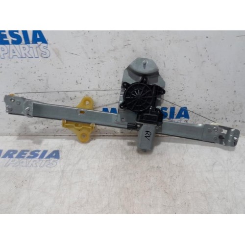 Renault - Clio - Window mechanism 4-door, front right