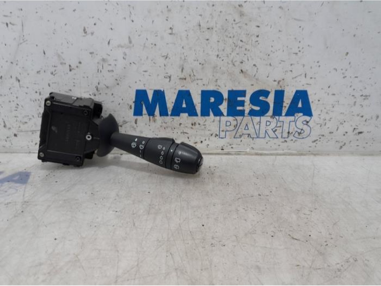 Renault - Clio - Wiper switch