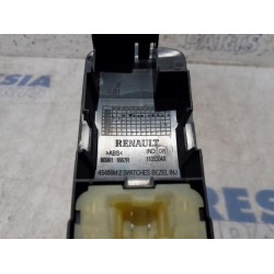 Renault - Clio - Multi-functional window switch