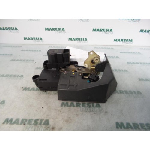 Alfa Romeo - 156 - Front door lock mechanism 4-door, right
