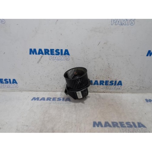 Citroen - C4 Cactus - Heating and ventilation fan motor