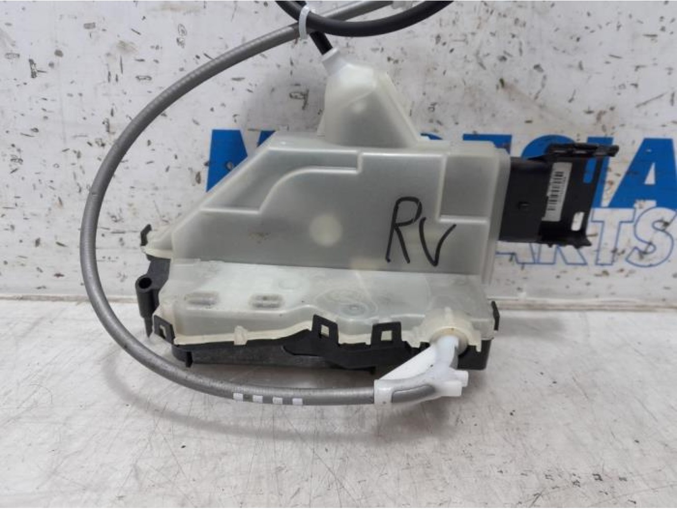 Citroen - C4 Cactus - Front door lock mechanism 4-door, right