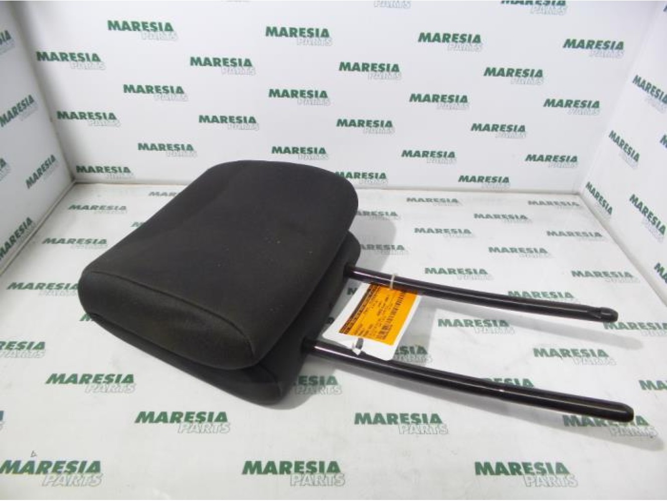 Renault - Megane Scenic - Headrest