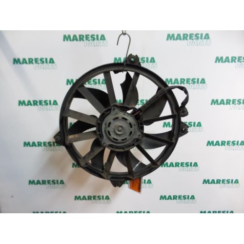 Citroen - C4 - Fan motor