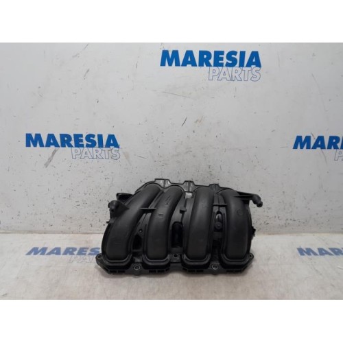 Peugeot - 308 - Intake manifold