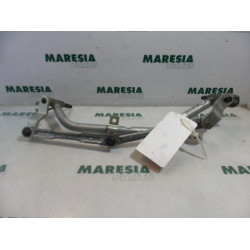 Peugeot - 207 - Wiper mechanism