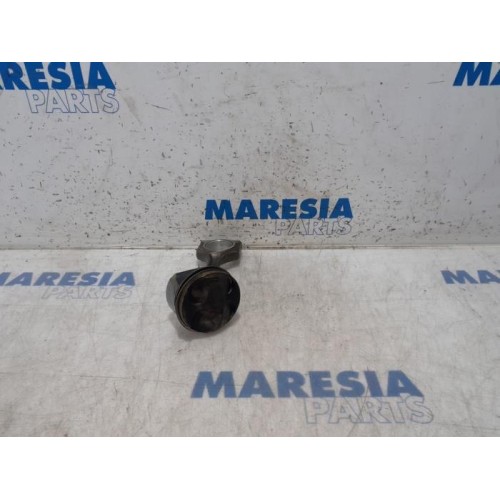 Renault - Megane - Piston