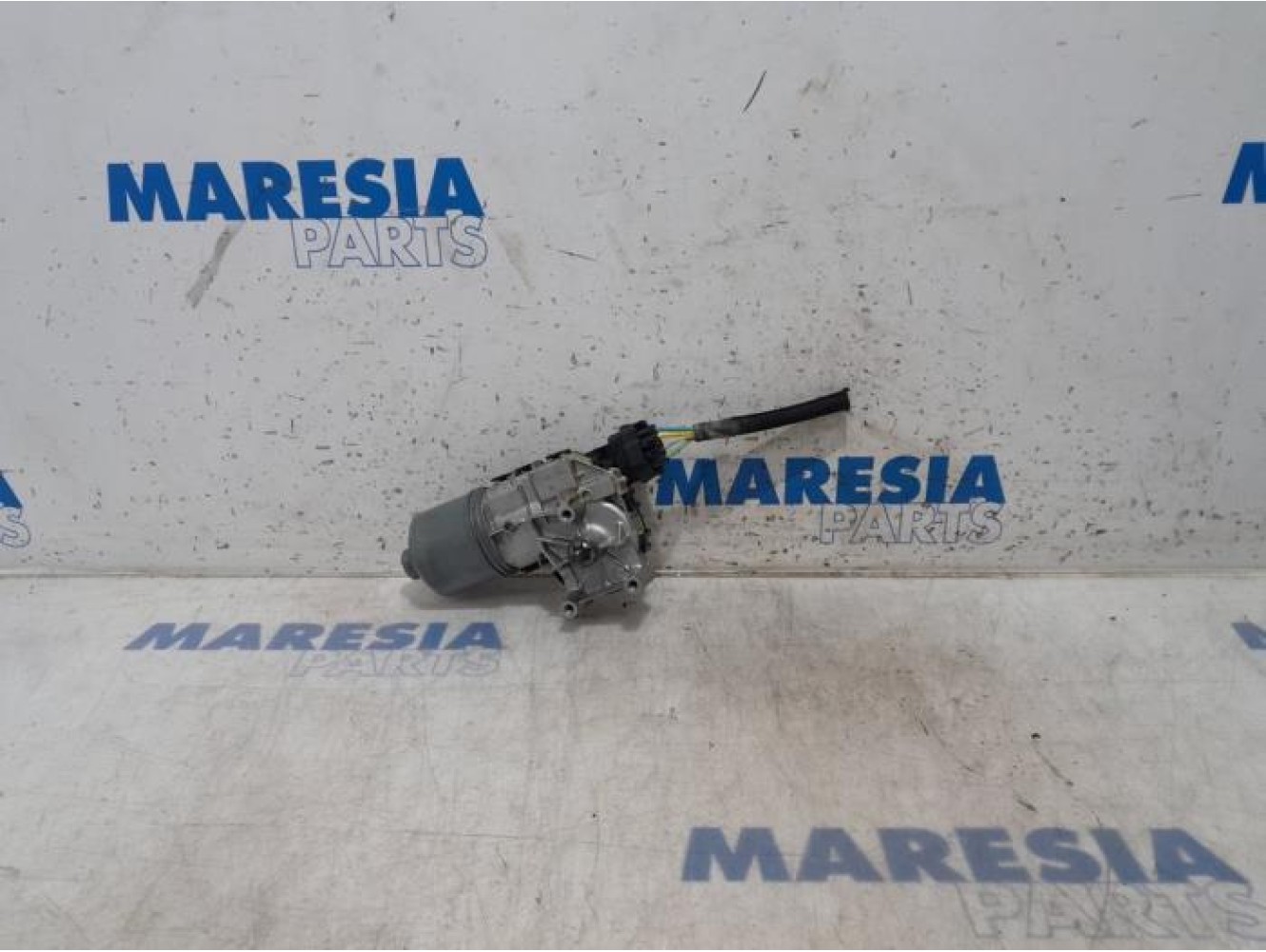 Peugeot - 208 - Front wiper motor