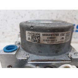 Peugeot - 208 - ABS pump