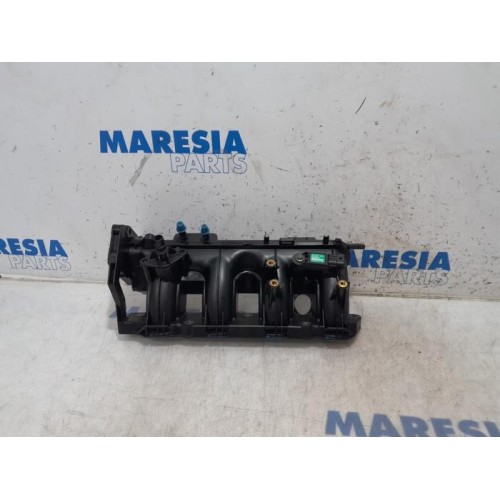 Renault - Megane - Intake manifold