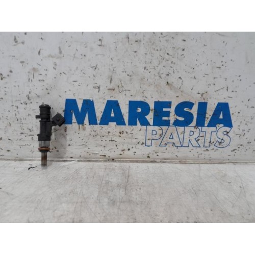 Renault - Megane - Injector (petrol injection)