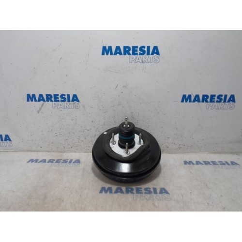 Peugeot - 208 - Brake servo