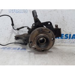 Renault - Clio - Knuckle, front left