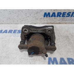 Renault - Clio - Front brake calliper, left