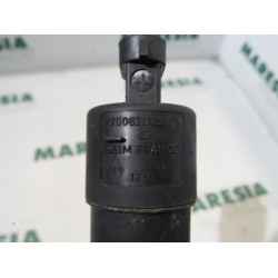 Renault - Kangoo - Windscreen washer pump