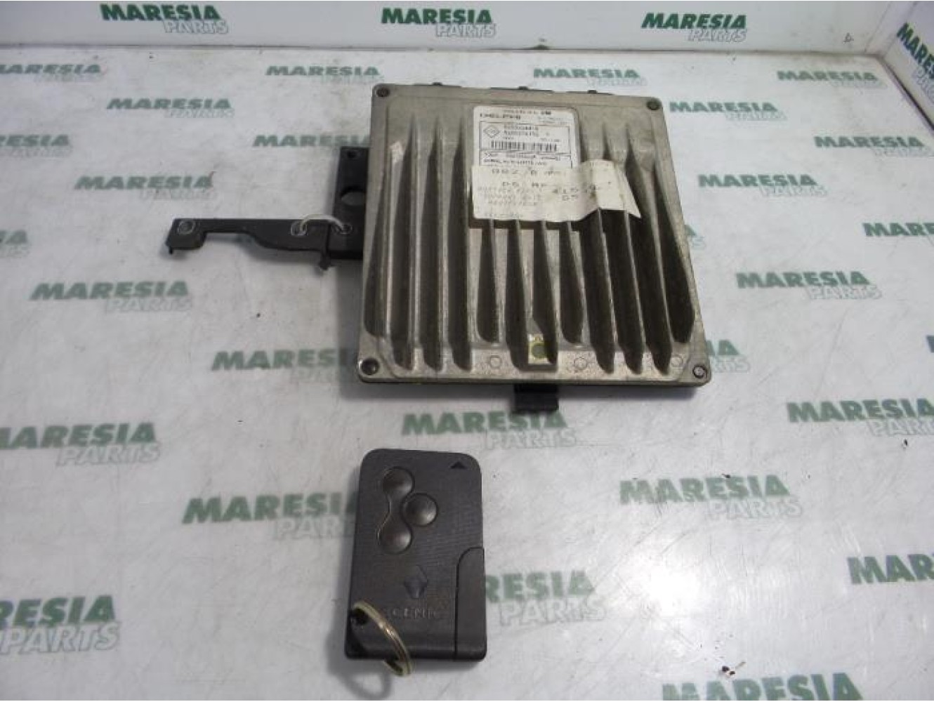 Renault - Megane Scenic - Engine management computer