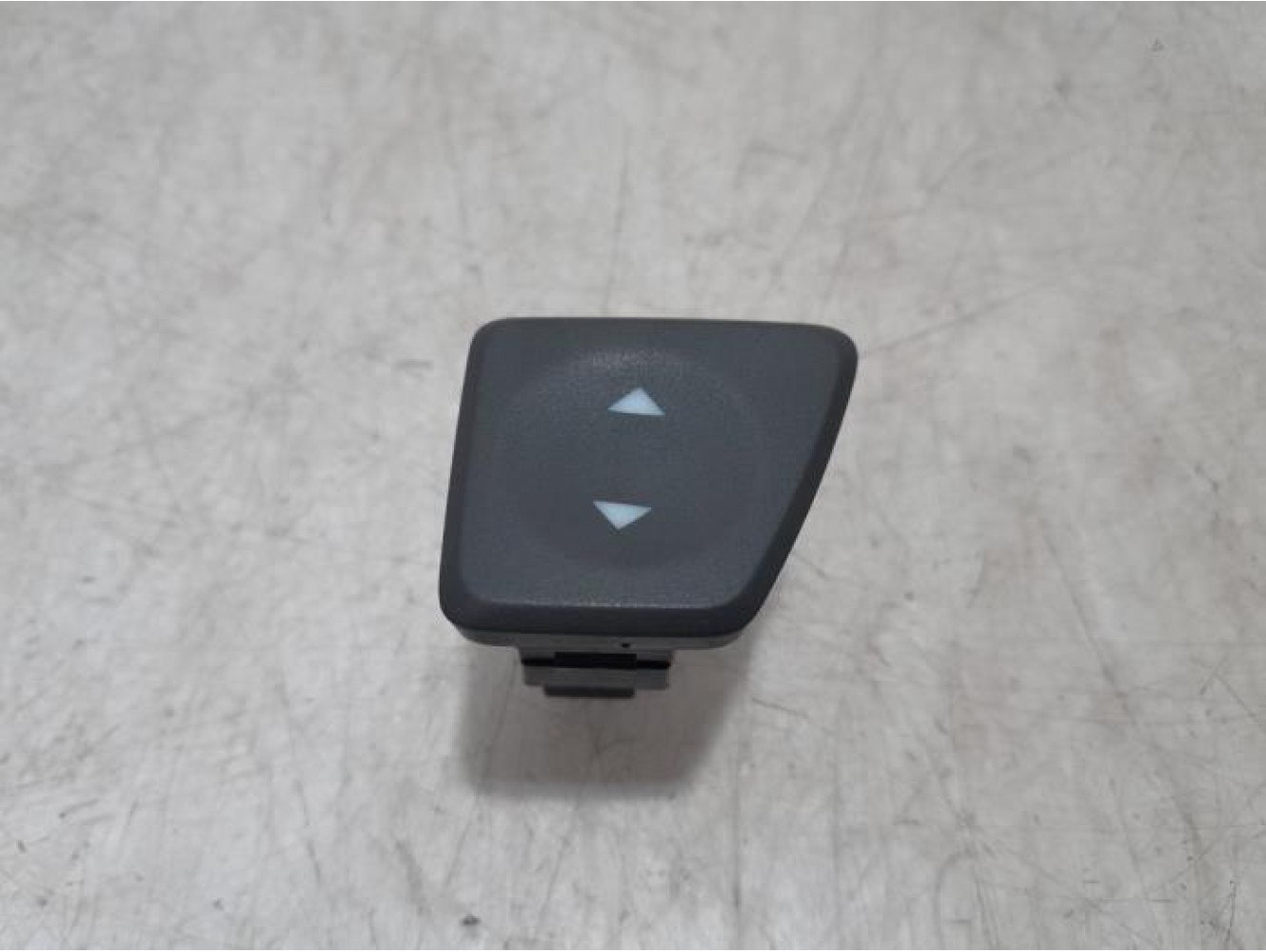 Fiat - 500 - Multi-functional window switch