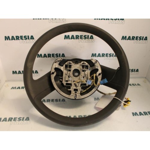 Citroen - C4 - Steering wheel