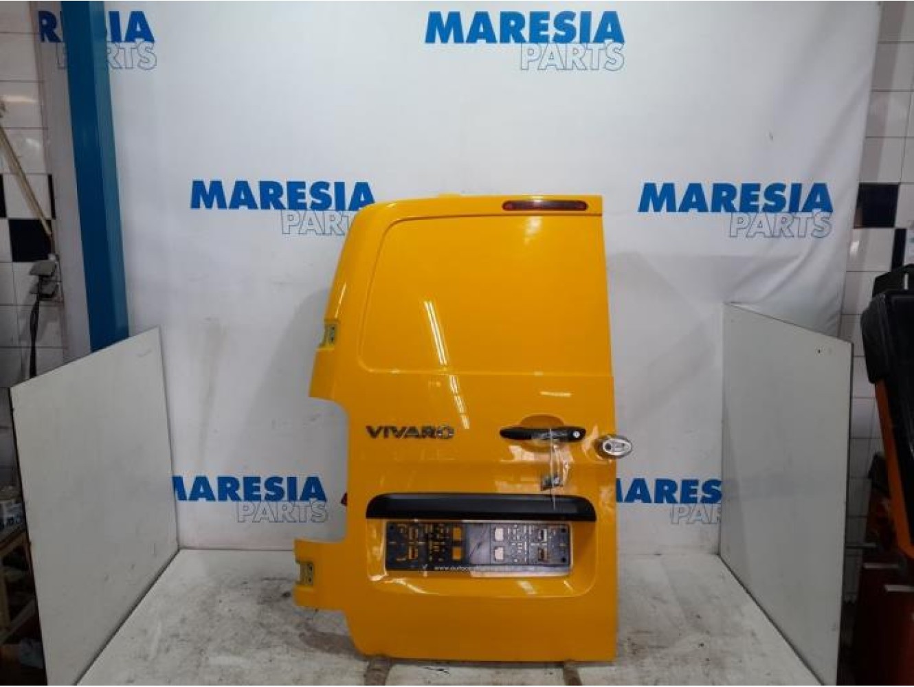 Opel - Vivaro - Achterdeur Bus-Bestelauto