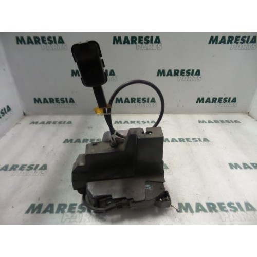 Renault - Modus - Rear door mechanism 4-door, right