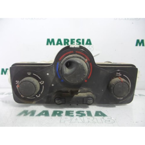 Renault - Modus - Heater control panel