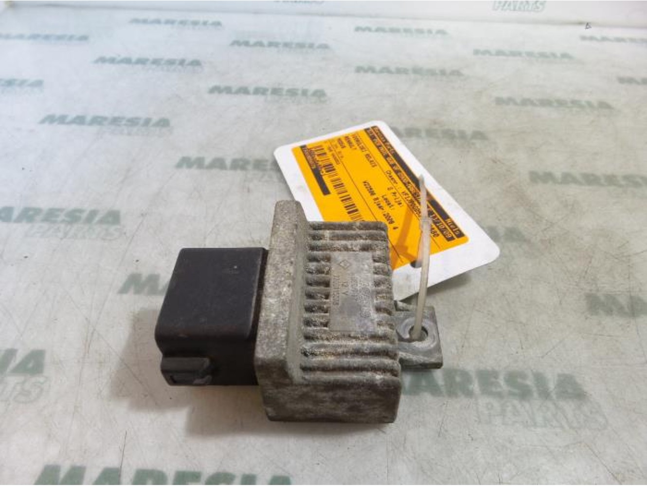 Renault - Modus - Glow plug relay