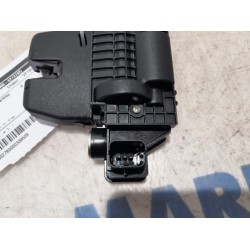 Citroen - C3 - Tailgate lock mechanism