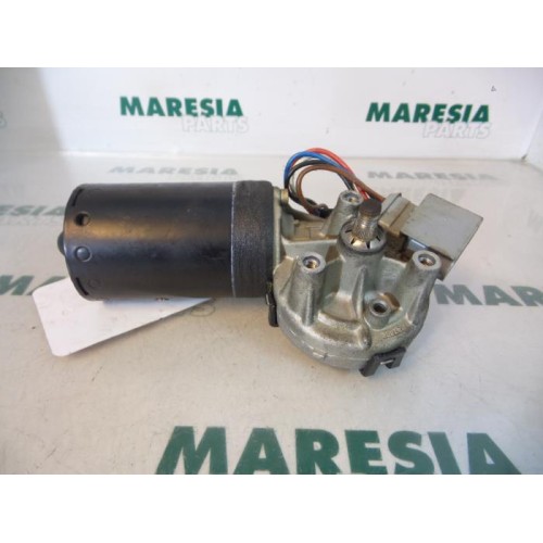 Renault - Megane Scenic - Front wiper motor