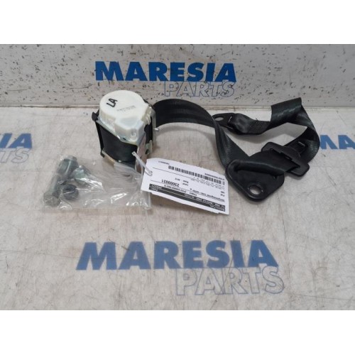 Fiat - 500 - Sicherheitsgurt links hinten